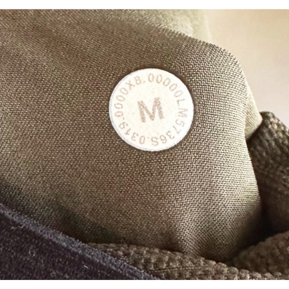 Lululemon Mens Switch Up Pants Medium Green Athleisure Athletic Outdoors Gym - Picture 6 of 9